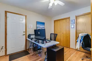219 Heritage Ln, Onalaska, WI 54650 - Photo 13