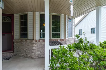 219  Heritage Ln, Onalaska, WI 54650 - Photo 3