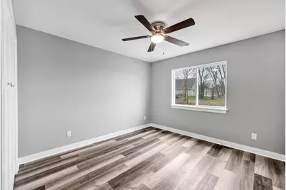 2100 S 21st St, Manitowoc, WI 54220 - Photo 17