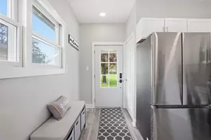122 Tenny Ave, Waukesha, WI 53186 - Photo 5
