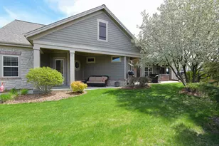 N114W17862 Blackstone Ct, Germantown, WI 53022 - Photo 5