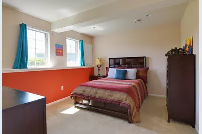 N114W17862  Blackstone Ct, Germantown, WI 53022 - Photo 13