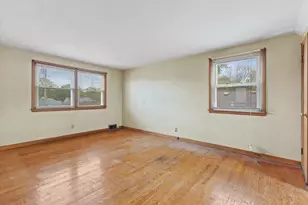 3434 S 2nd St, Milwaukee, WI 53207 - Photo 13