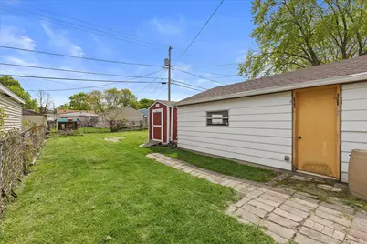 3434 S 2nd St, Milwaukee, WI 53207 - Photo 19