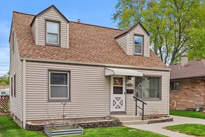 3434 S 2nd St, Milwaukee, WI 53207 - Photo 3