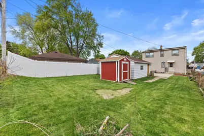 3434 S 2nd St, Milwaukee, WI 53207 - Photo 21