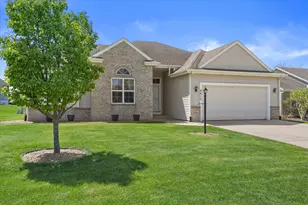 6615 Greenhill Dr, Racine, WI 53406 - Photo 29