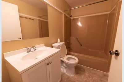 3907  Country Pl #C, Sheboygan, WI 53081 - Photo 11