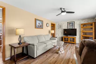 4217 Lowell St, Two Rivers, WI 54241 - Photo 9