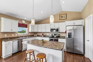 347 Homestead Dr, Twin Lakes, WI 53181 - Photo 5