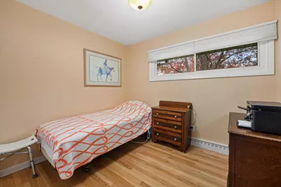 901  Hawthorn Dr, Waukesha, WI 53188 - Photo 13