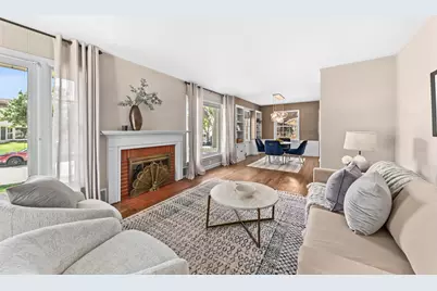 2505 N 81st St, Wauwatosa, WI 53213 - Photo 5