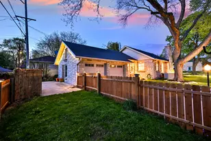 2505 N 81st St, Wauwatosa, WI 53213 - Photo 29