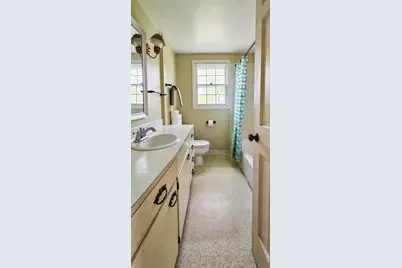2726  84th St, Kenosha, WI 53143 - Photo 13