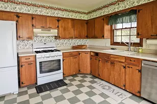 2726 84th St, Kenosha, WI 53143 - Photo 5