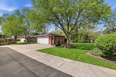 2801 S 72nd St, West Allis, WI 53219 - Photo 25