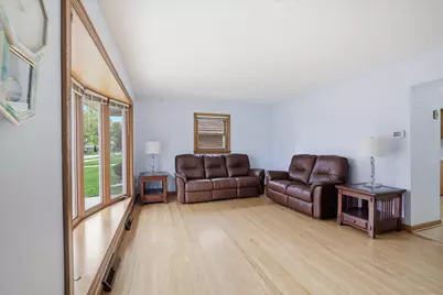 2801 S 72nd St, West Allis, WI 53219 - Photo 5
