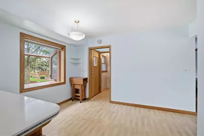 2801 S 72nd St, West Allis, WI 53219 - Photo 11
