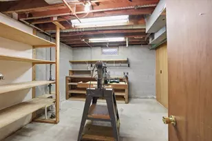 2801 S 72nd St, West Allis, WI 53219 - Photo 23