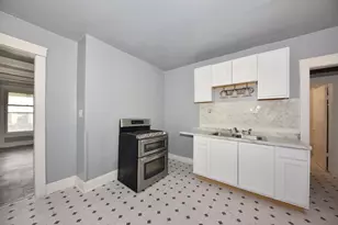 2972 N 28th St, Milwaukee, WI 53210 - Photo 9