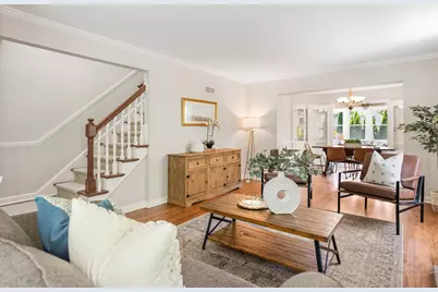 315 E Carlisle Ave, Whitefish Bay, WI 53217 - Photo 7