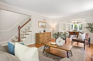 315 E Carlisle Ave, Whitefish Bay, WI 53217 - Photo 7