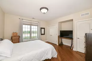 2912 N University Dr, Waukesha, WI 53188 - Photo 25