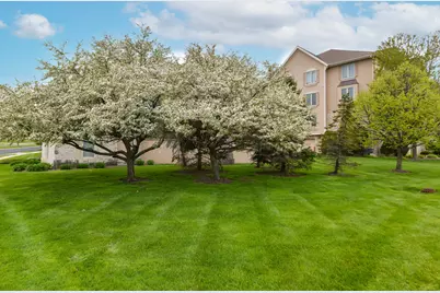 2912 N University Dr #204, Waukesha, WI 53188 - Photo 33
