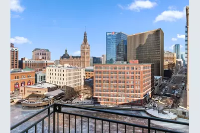 730 N Plankinton Ave #8C, Milwaukee, WI 53203 - Photo 7