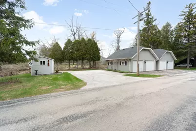 5666  Cedar Beach Ln, Belgium, WI 53004 - Photo 29