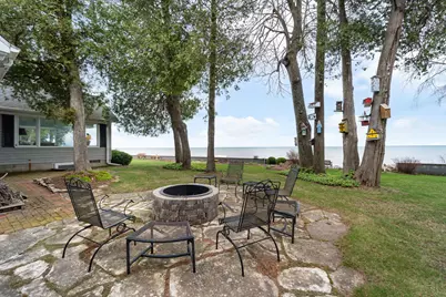 5666  Cedar Beach Ln, Belgium, WI 53004 - Photo 23