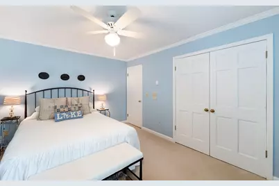 5666  Cedar Beach Ln, Belgium, WI 53004 - Photo 15
