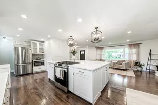 17535 Azure Ln, Brookfield, WI 53045 - Photo 7