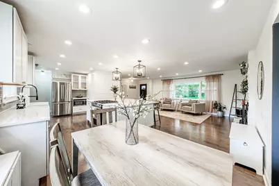 17535  Azure Ln, Brookfield, WI 53045 - Photo 9