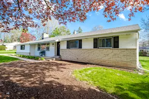 17535 Azure Ln, Brookfield, WI 53045 - Photo 3