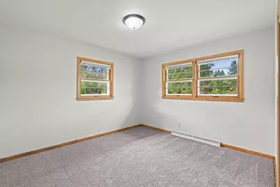 5427 W Spring Ln, Milwaukee, WI 53223 - Photo 21