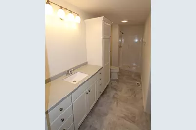 302  Trailview Xing, Racine, WI 53185 - Photo 15