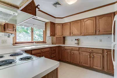 1812  Nakomis Ave, Campbell, WI 54603 - Photo 19