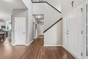 N140w17335 Cedar Ln, Germantown, WI 53022 - Photo 11