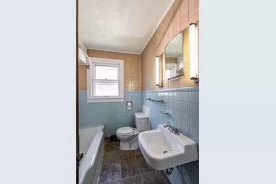 1809  19th St, La Crosse, WI 54601 - Photo 7