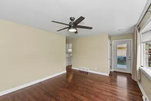 810 Carrington Ave, South Milwaukee, WI 53172 - Photo 7