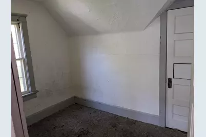 3737 N 24th Pl #3737A, Milwaukee, WI 53206 - Photo 13
