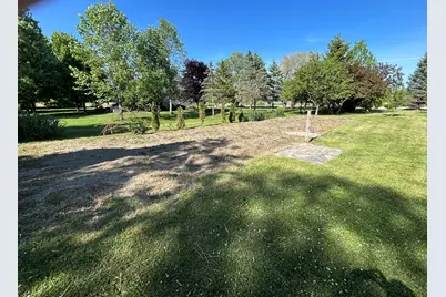 511  Cheyenne Ave, Grafton, WI 53024 - Photo 27