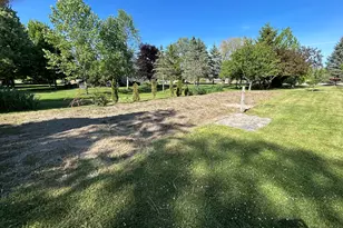 511 Cheyenne Ave, Grafton, WI 53024 - Photo 27