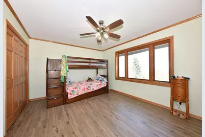 511  Cheyenne Ave, Grafton, WI 53024 - Photo 17
