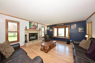 511 Cheyenne Ave, Grafton, WI 53024 - Photo 7