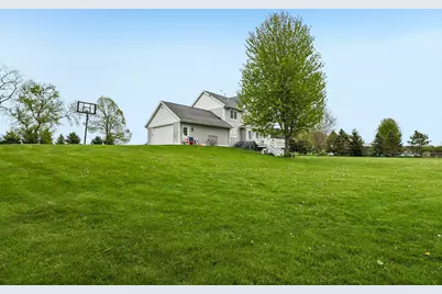 N7837  French Rd, Milford, WI 53038 - Photo 37