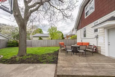 2171 N 61st St, Wauwatosa, WI 53213 - Photo 33