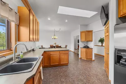 W7872  Amstel Ct, Holland, WI 54636 - Photo 5