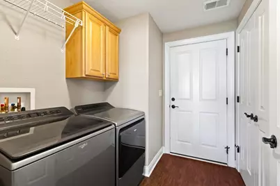 1817  Woodland Way #429-1, Slinger, WI 53086 - Photo 15